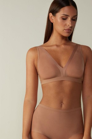 Intimissimi Lara Invisible Touch Triangle BH Dame Beige | NONB4617